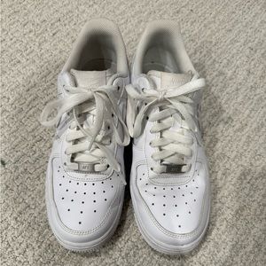 White NIKE Air Force Ones